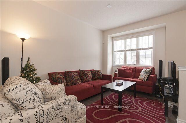 Property Photo:  1413 Granrock Crescent  ON L5V 0E1 