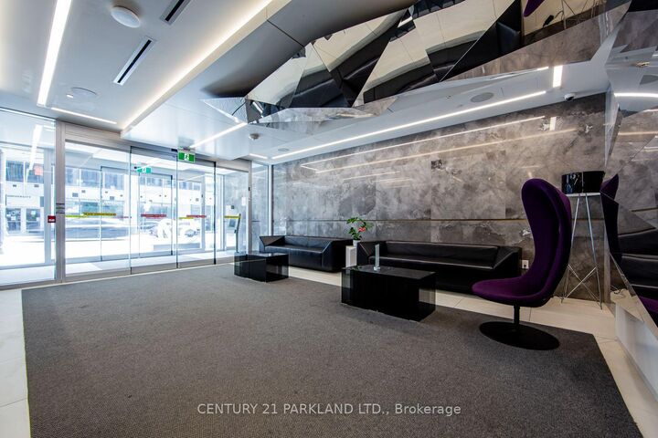 Property Photo:  50 McCaul Street 607  ON M5T 1V9 