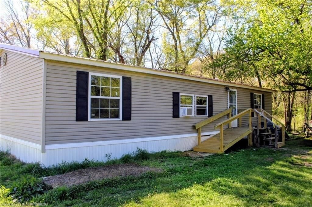 Property Photo:  110134 S 4696 Road  OK 74948 