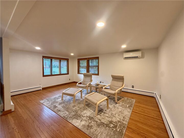 Property Photo:  413 Summit Ave  PA 15658 