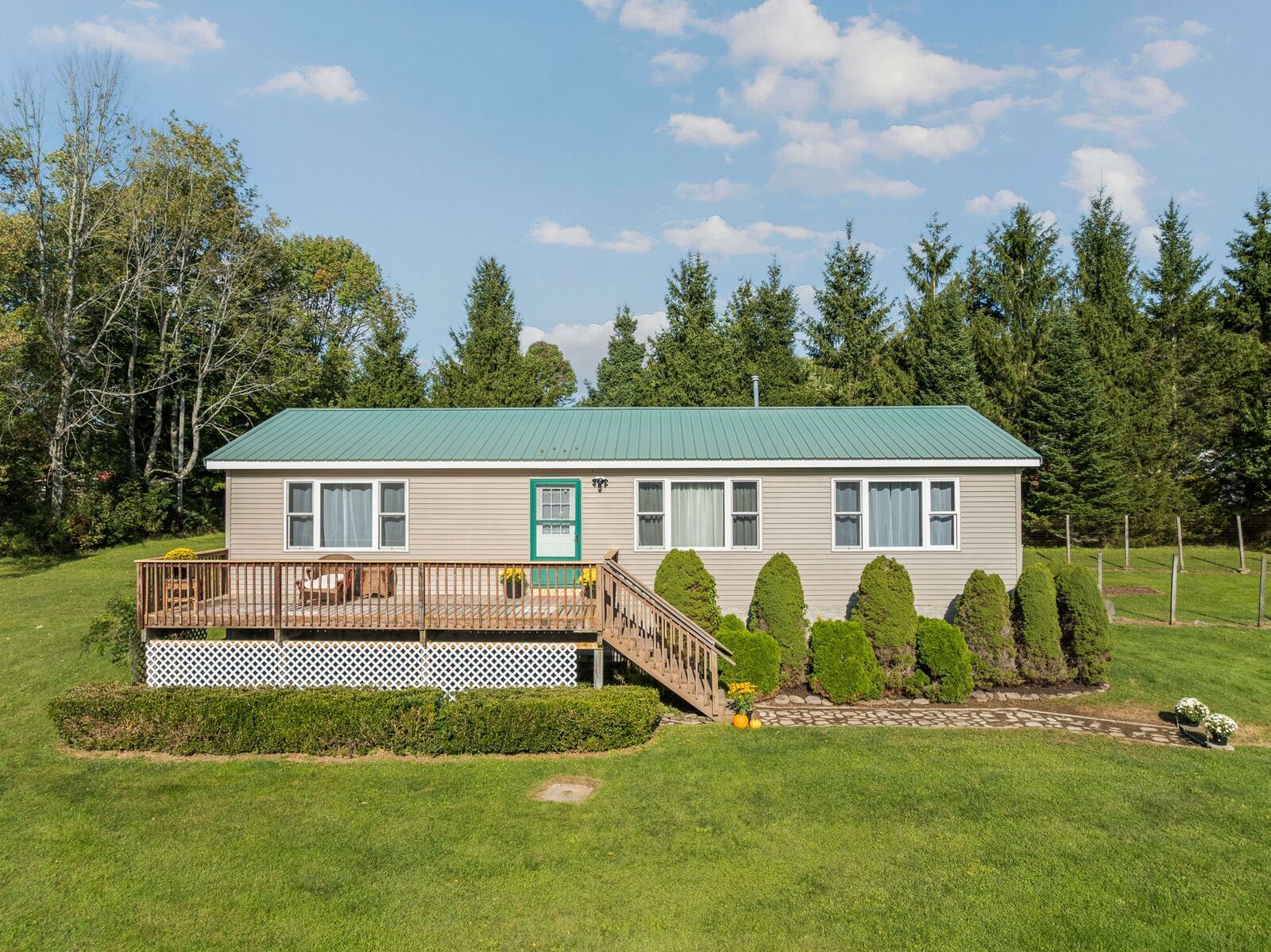 Property Photo:  468 Cross Road  NY 13801 