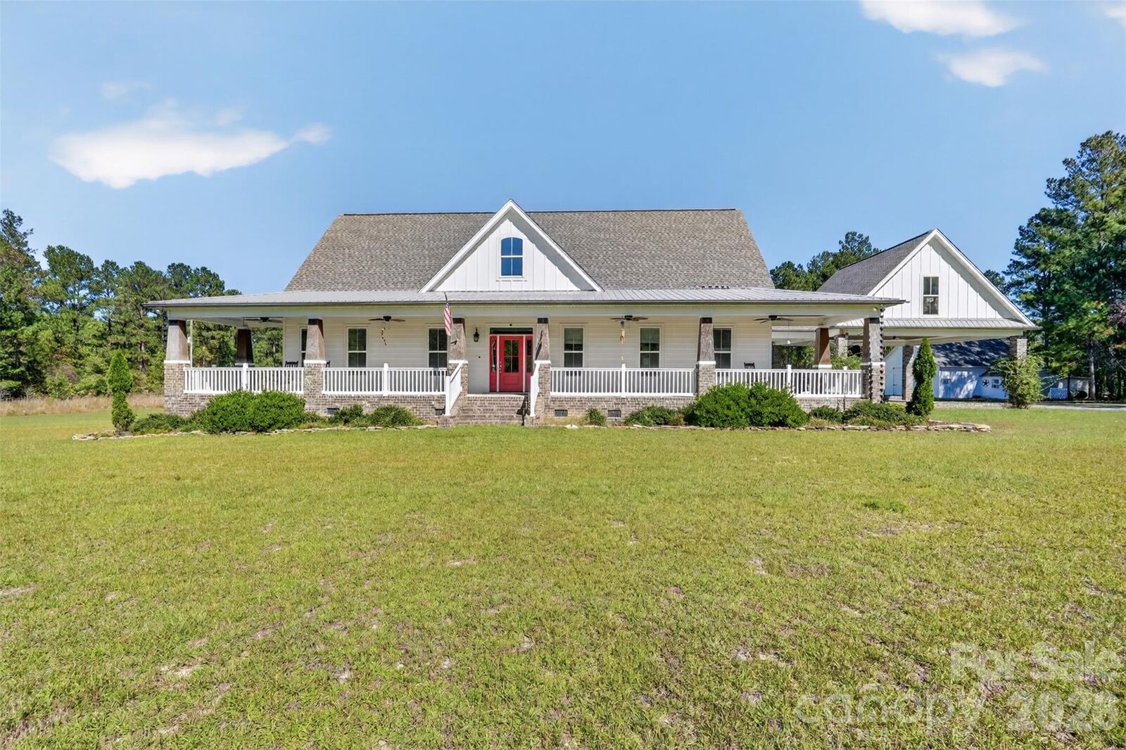 Property Photo:  2091 Mary D Road  SC 29709 