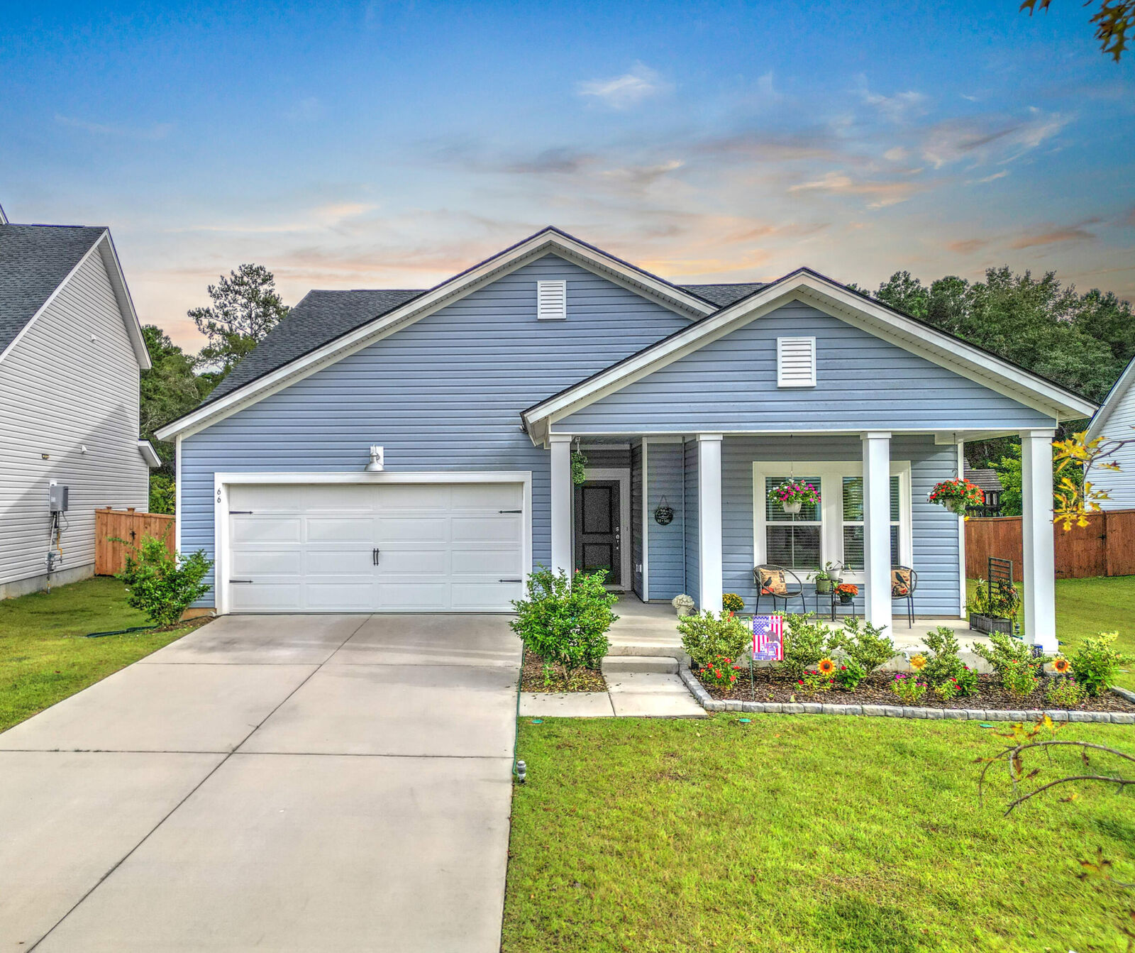 Property Photo:  66 Red Bluff Street  SC 29483 