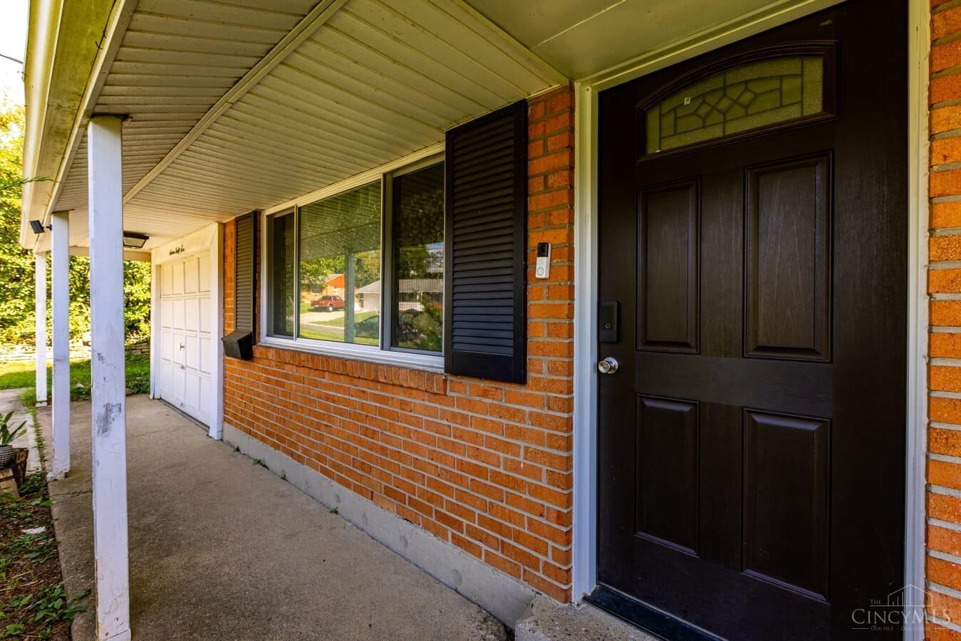 Property Photo: 746 Ledro Street OH 45246