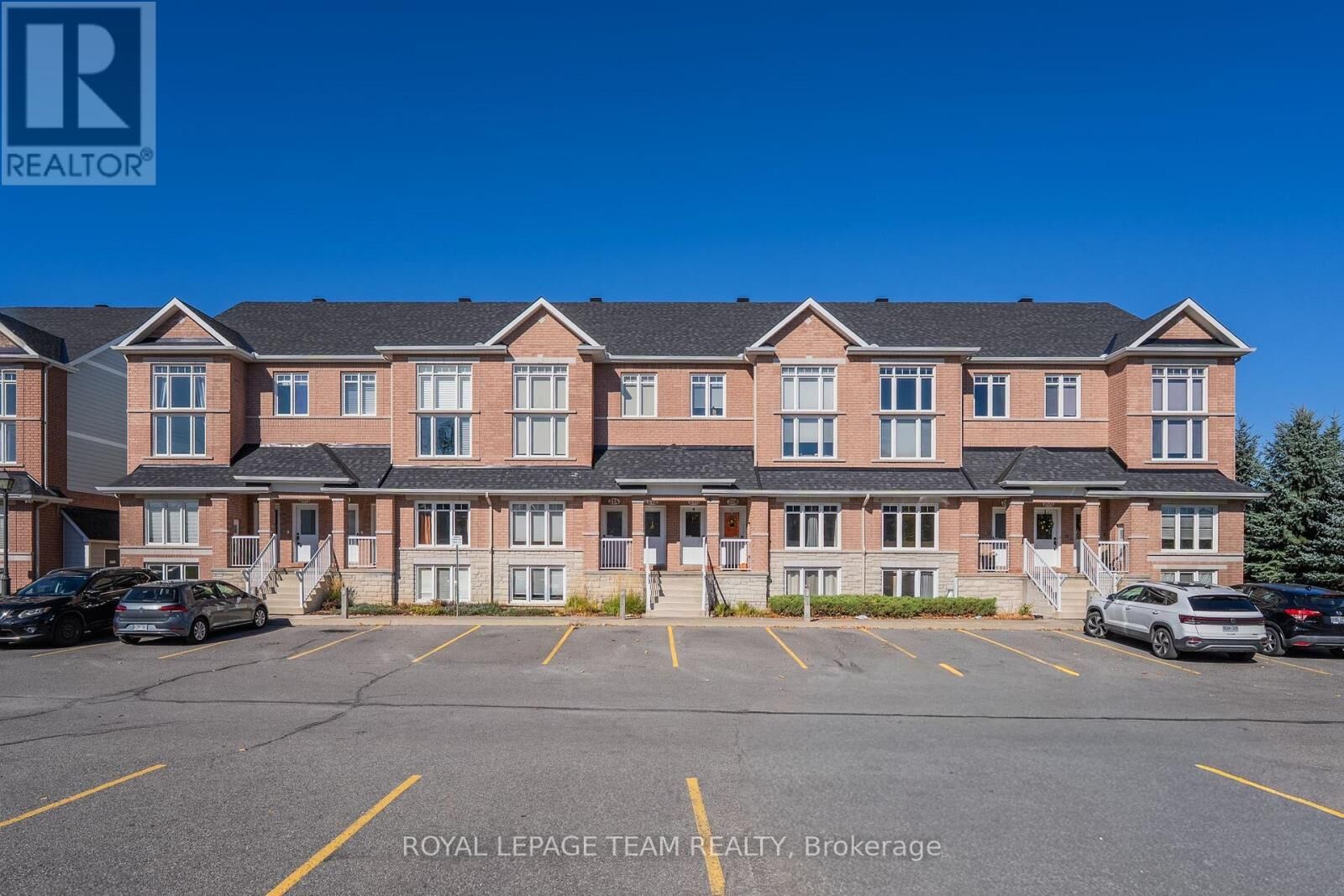 Property Photo:  208 Tivoli Private  ON K2E 0A7 