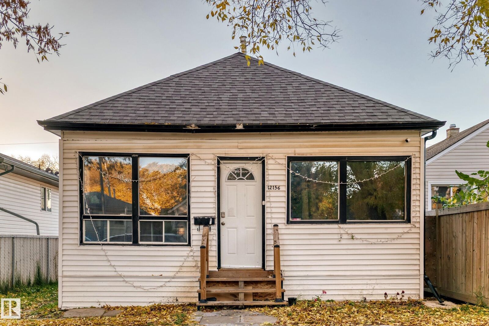 Property Photo:  12156 92 Street NW  AB T5G 1B2 