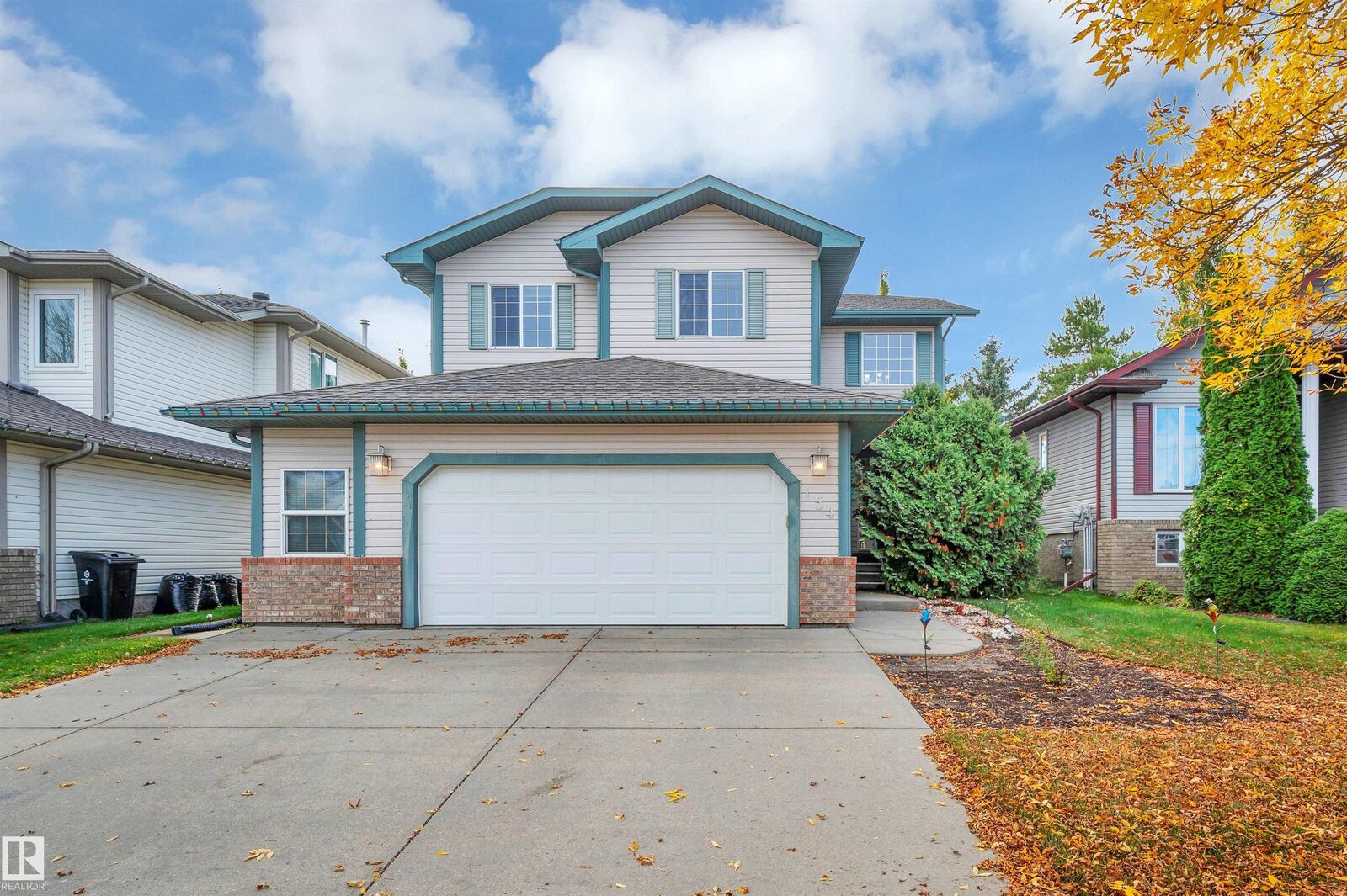 Property Photo:  154 Westpark Way  AB T8L 4H8 