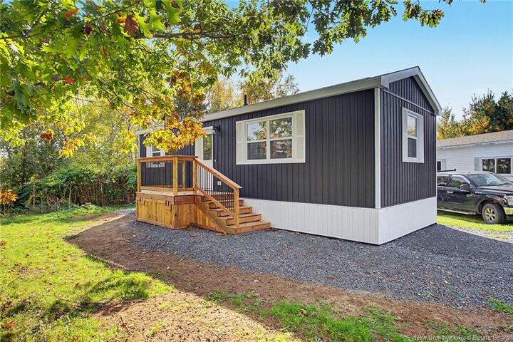 Property Photo:  67 Leafwood Crescent  NB E3B 6P1 