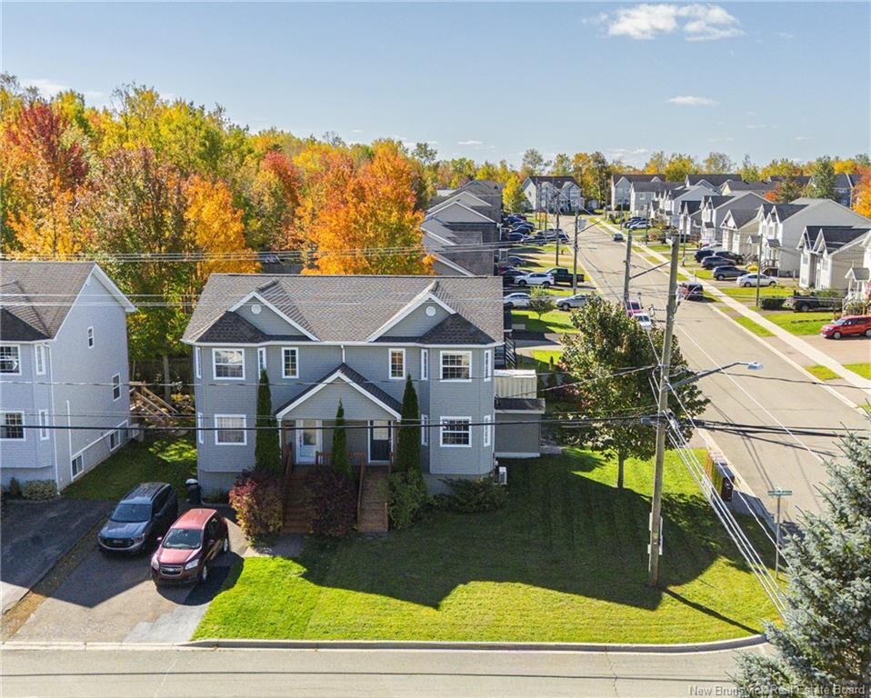 Property Photo:  218 Glencairn Drive  NB E1G 5N8 