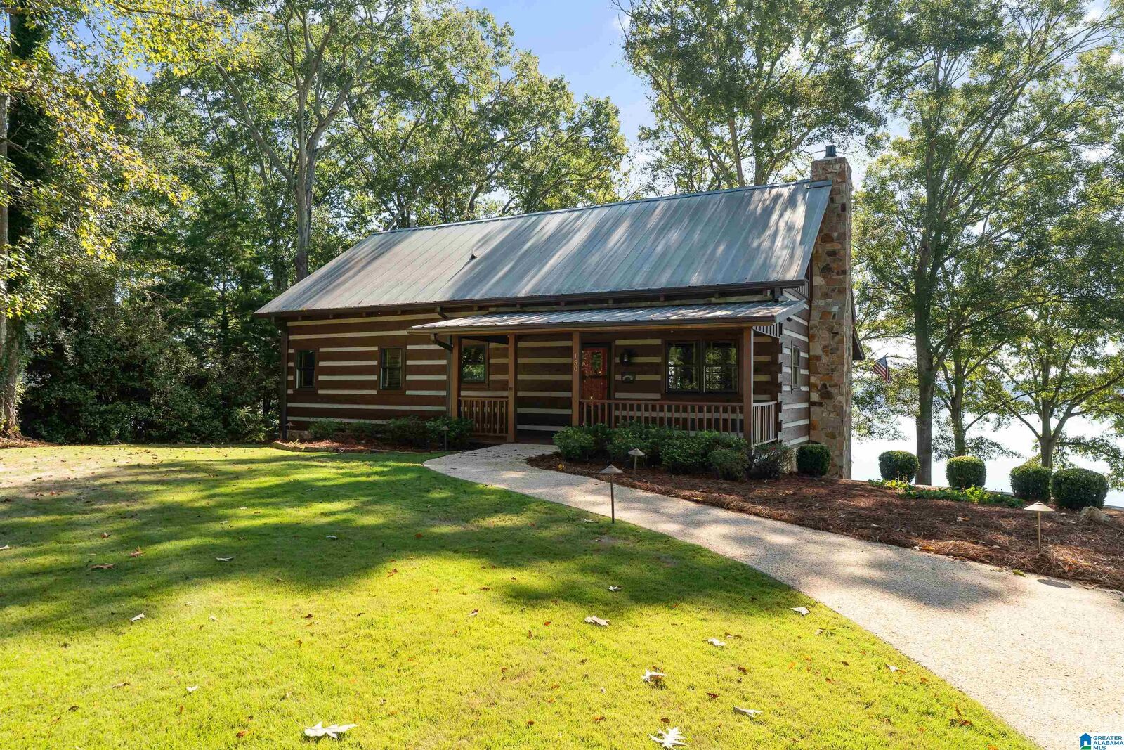 Property Photo:  150 Cove Drive  AL 35128 