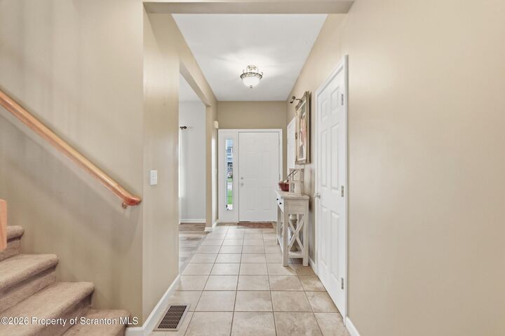 Property Photo:  132 S Cougar Drive  PA 18403 