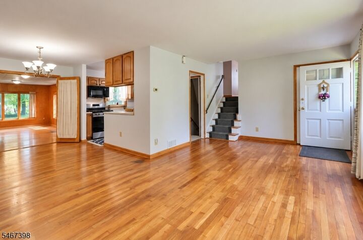 Property Photo:  24 Countryside Dr  NJ 07039 