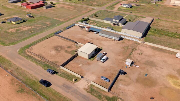 Property Photo:  2406 County Road 7835  TX 79423 