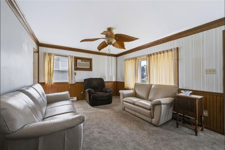 Property Photo:  1219 Ulster Street  PA 18109 