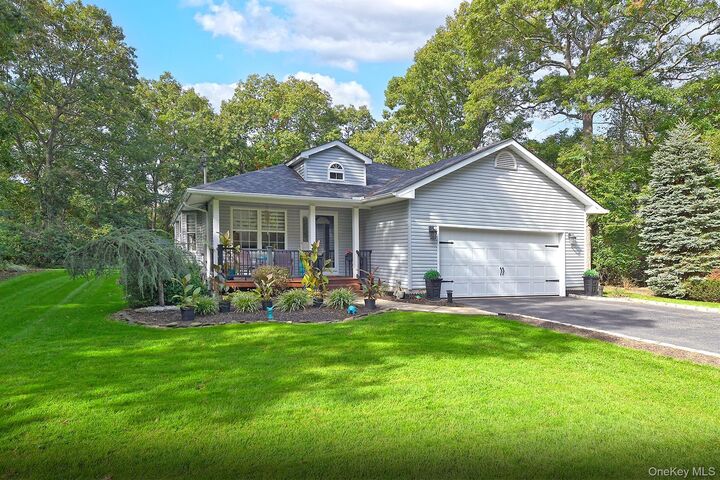 Property Photo: 81 C Robinson Avenue NY 11763