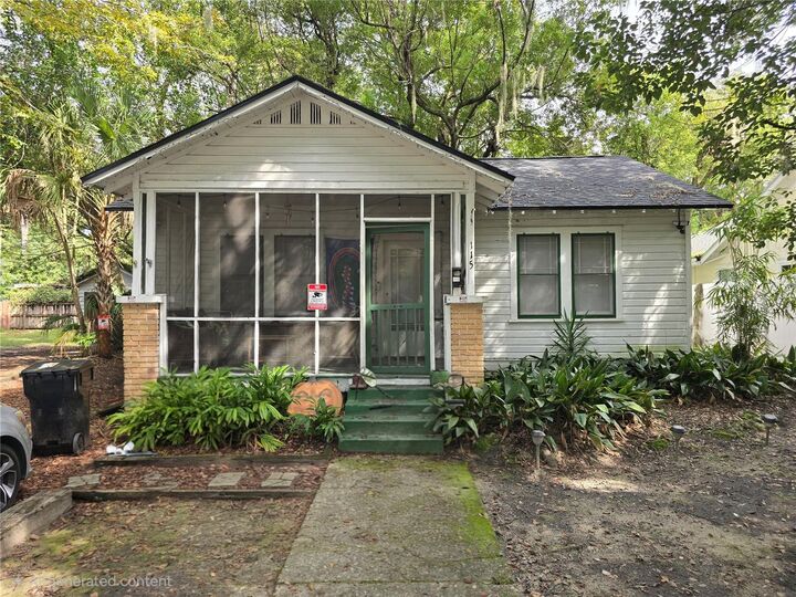 Property Photo:  115 NW 20th Drive  FL 32603 