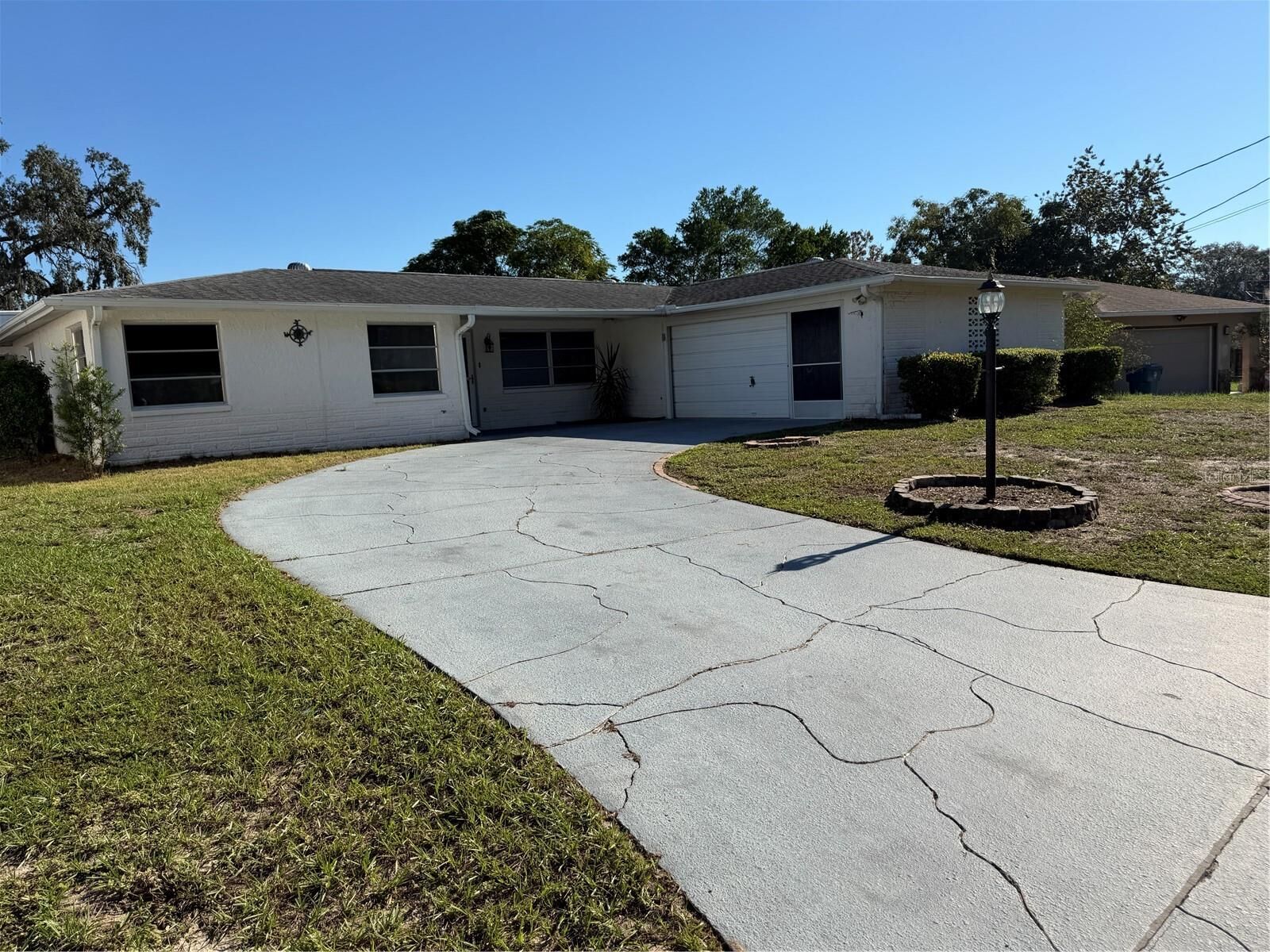 Property Photo:  7400 Hiawatha Parkway  FL 34606 