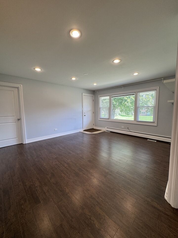 Property Photo:  9840 El Cameno Lane 1S  IL 60462 