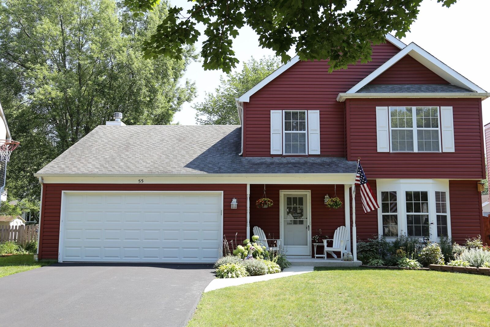 Property Photo:  55 S Windsor Place  IL 60060 
