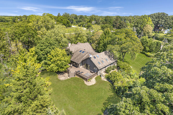 Property Photo:  1543 N Saint Marys Road  IL 60048 