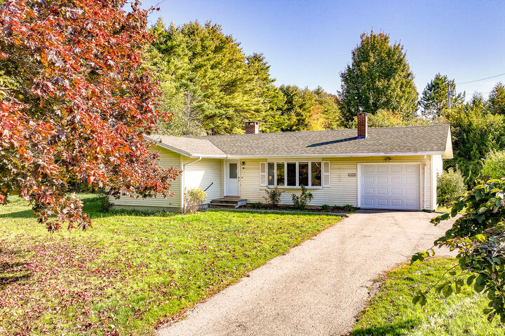 Property Photo:  133 Lake View Drive  ME 04841 