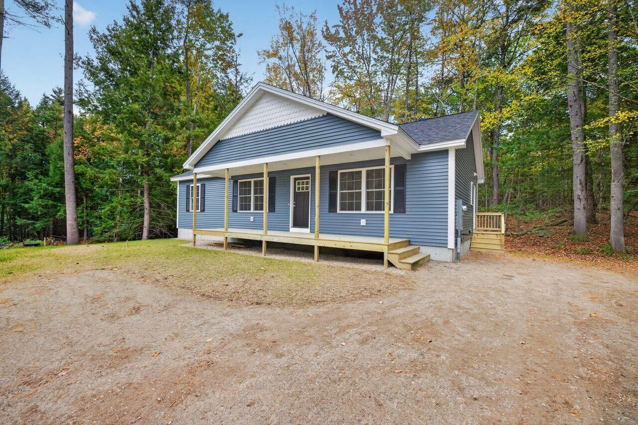 Property Photo:  55 Beaver Dam Road  ME 04061 