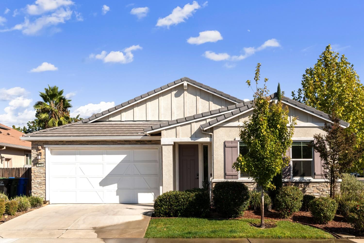 Property Photo: 8759 Winterfest Way CA 95624
