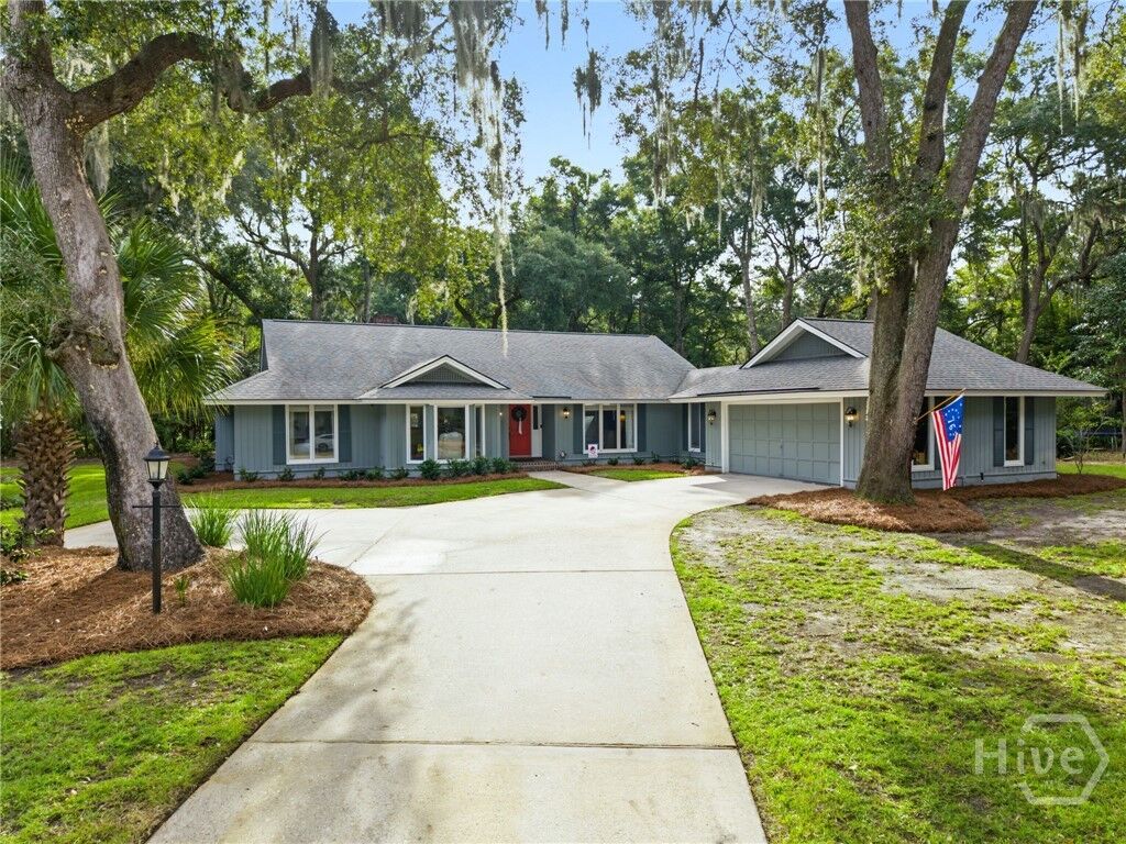 Property Photo: 13 Gossamer Lane GA 31411