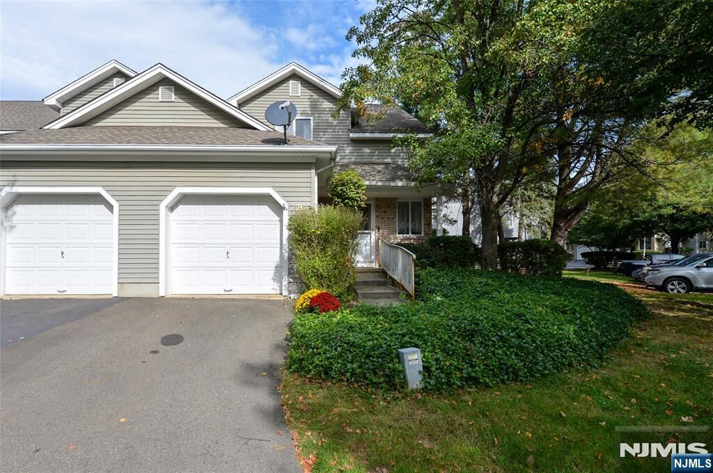 Property Photo: 26 Meadow Pond Road NJ 07419