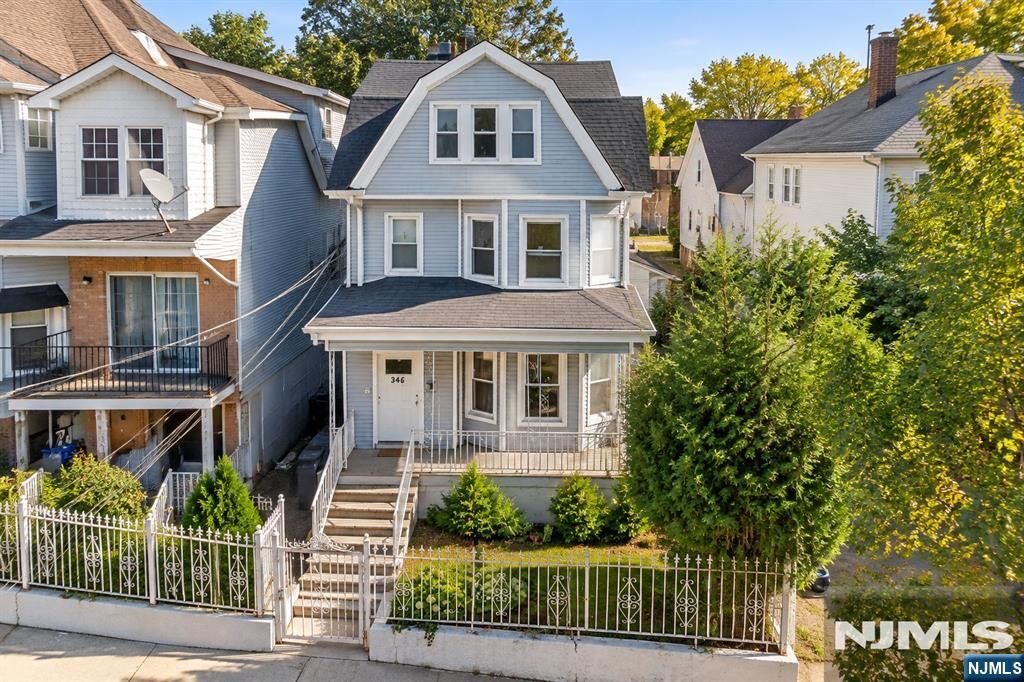 Property Photo:  346 Sanford Avenue  NJ 07106 