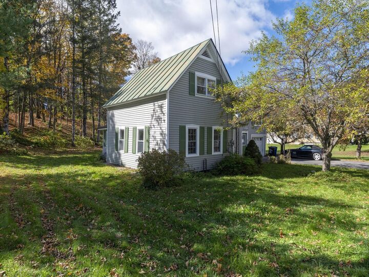 Property Photo: 68 Davis Avenue VT 05664