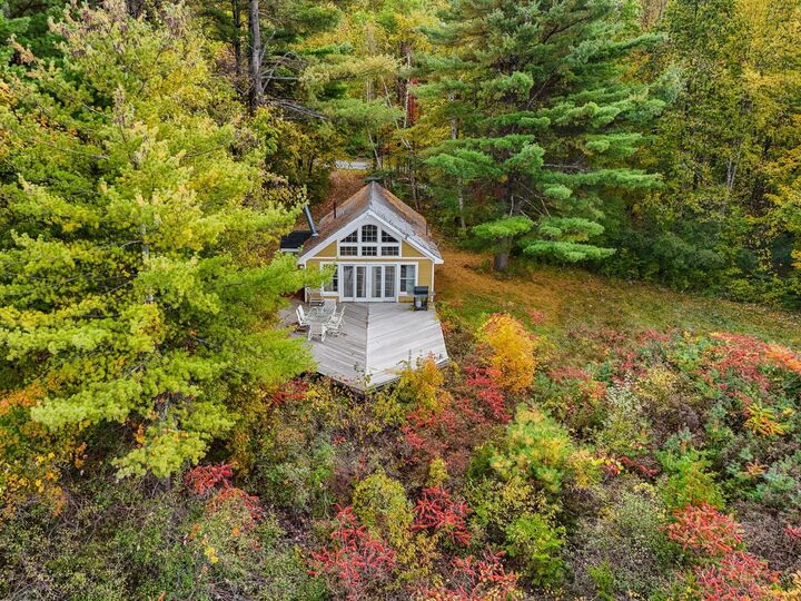 Property Photo: 2946 Vt Route 30 VT 05733