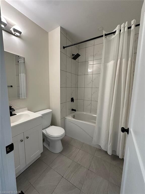 Property Photo:  413 Concession Street Main  ON L9A 1B8 