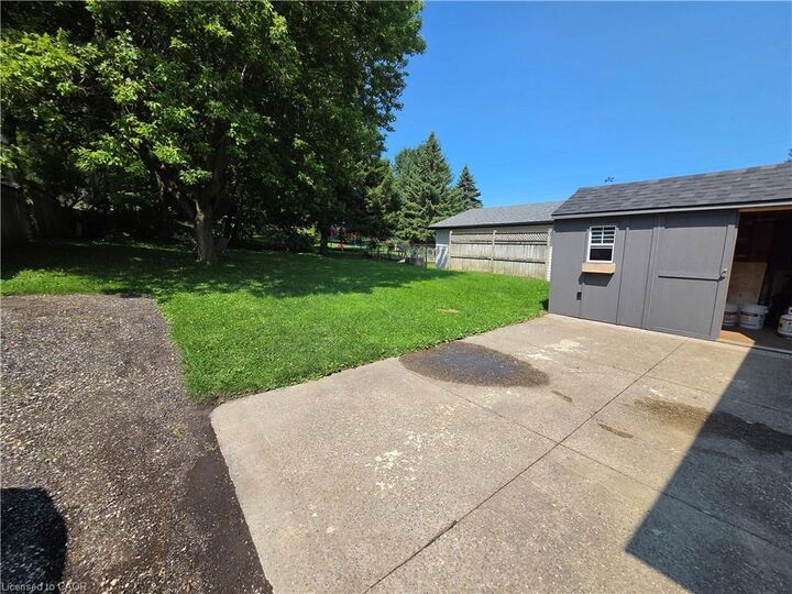 Property Photo:  304 Mill Street  ON N4S 2X5 