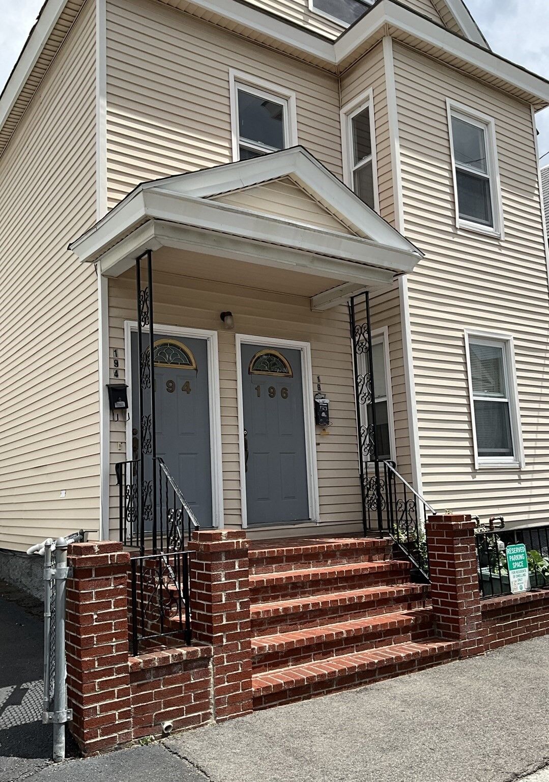 Property Photo: 194 Concord St 2 MA 01852