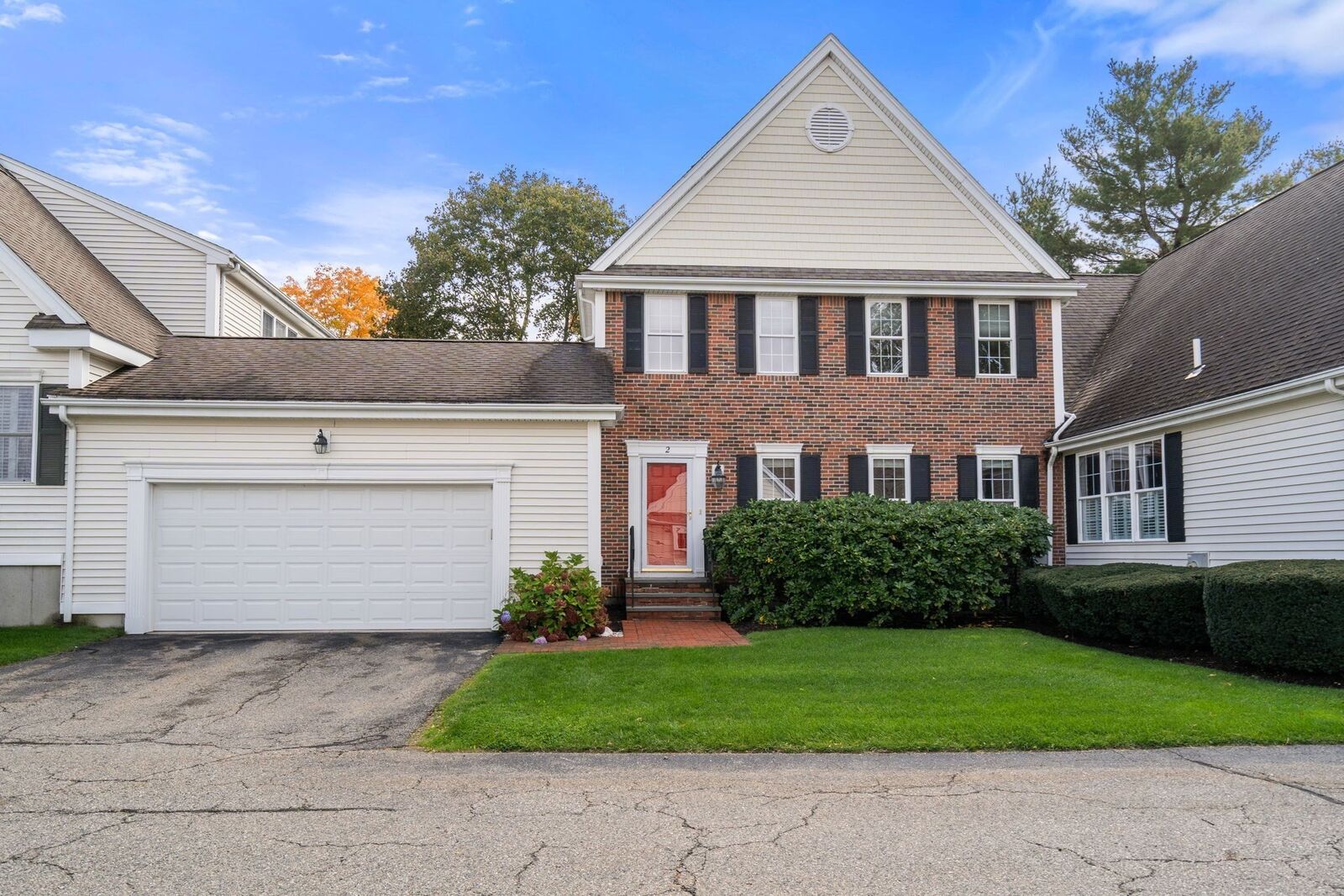 Property Photo:  2 Turtlebrook Way  MA 02052 