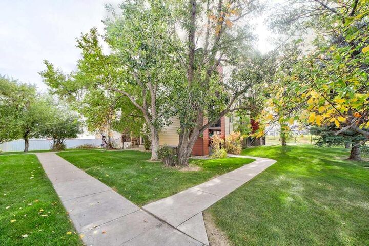 Property Photo:  3440 23 Avenue S 7  AB T1K 4X4 