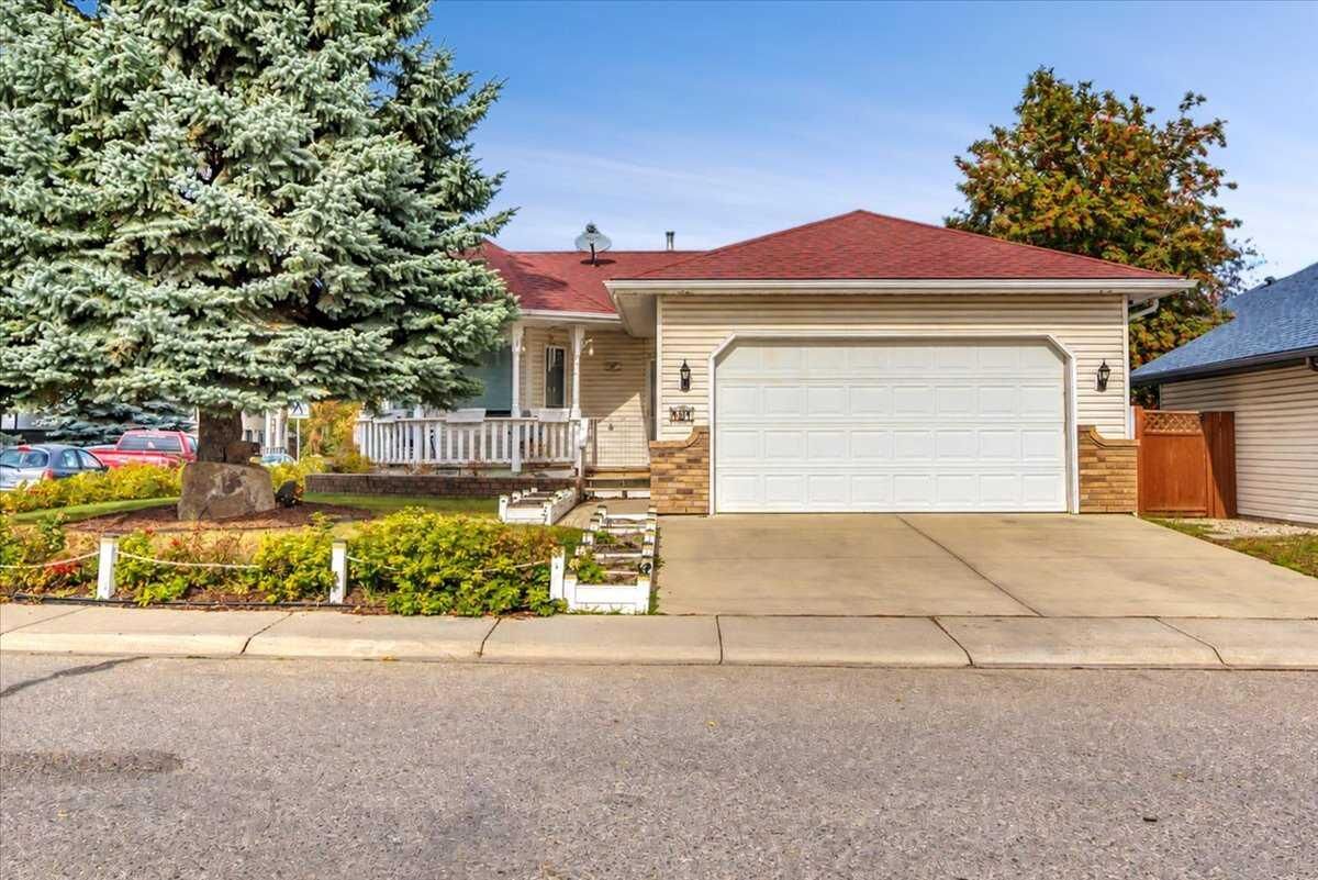 Property Photo:  131 Cambria Road  AB T1P 1M1 