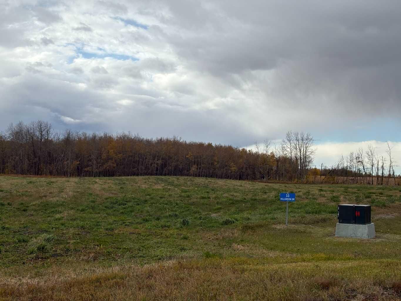 Property Photo:  33 Hillgreen Drive  SK S9V 0X7 