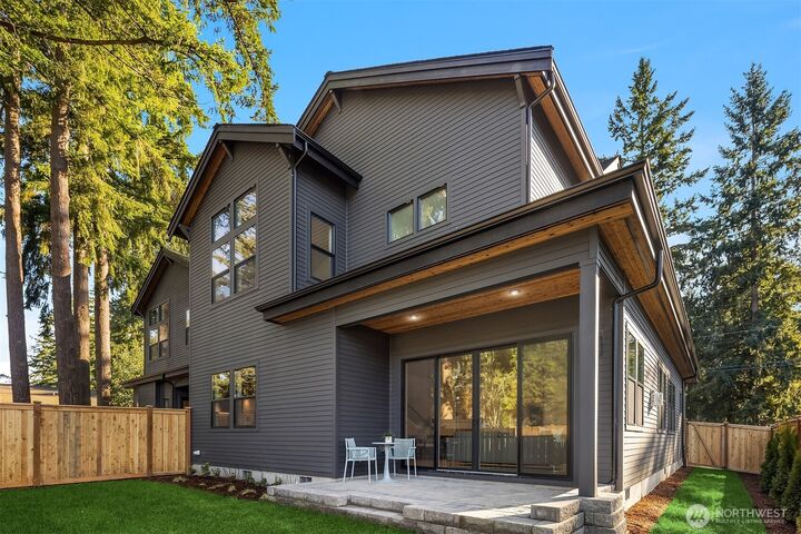 Property Photo: 15014 SE 22nd Street WA 98007
