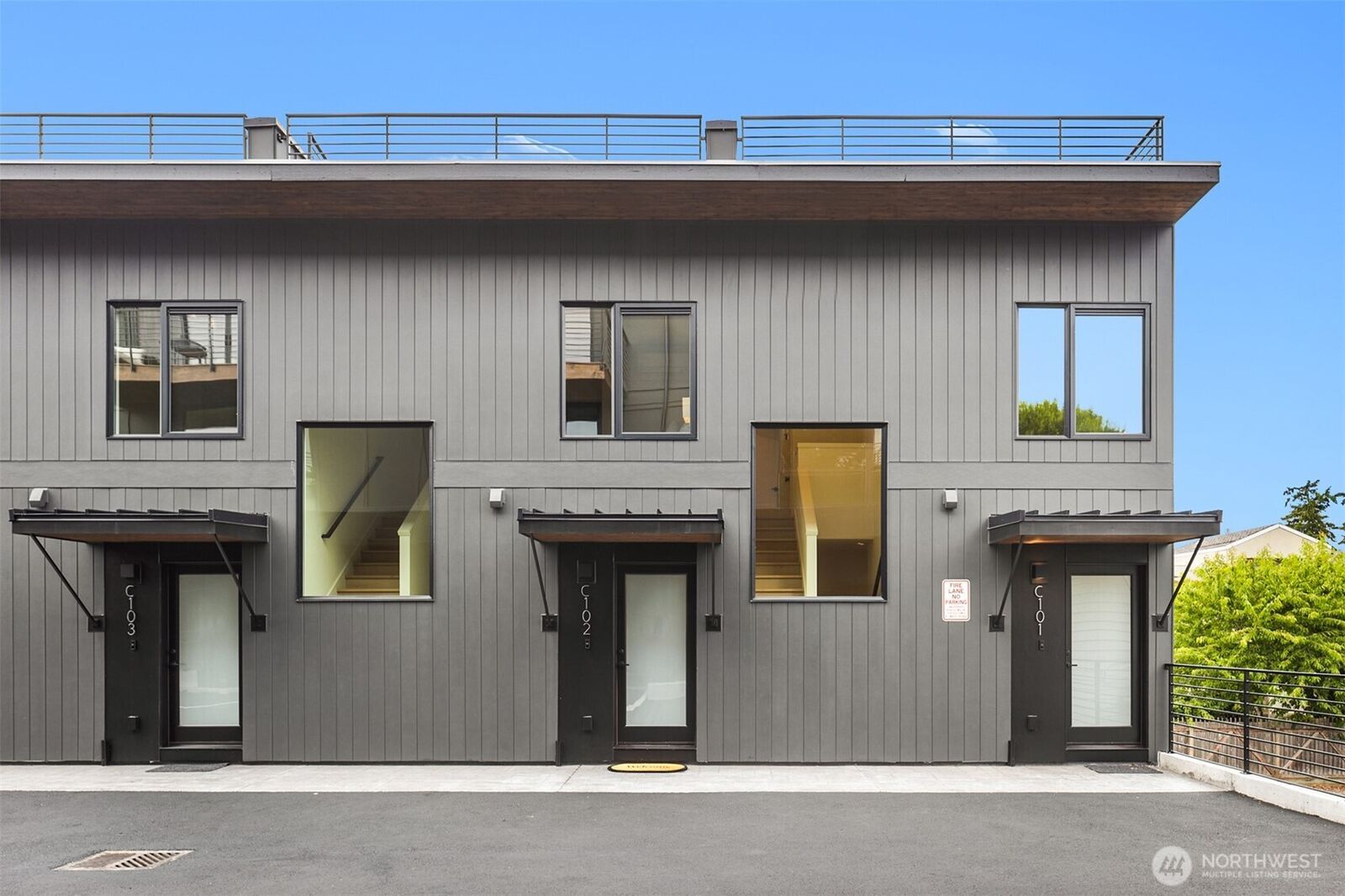 Property Photo:  614  5th Avenue S C107  WA 98020 