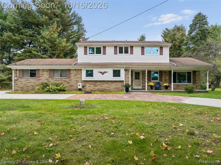 Property Photo: 5372 Daniel Drive MI 48114