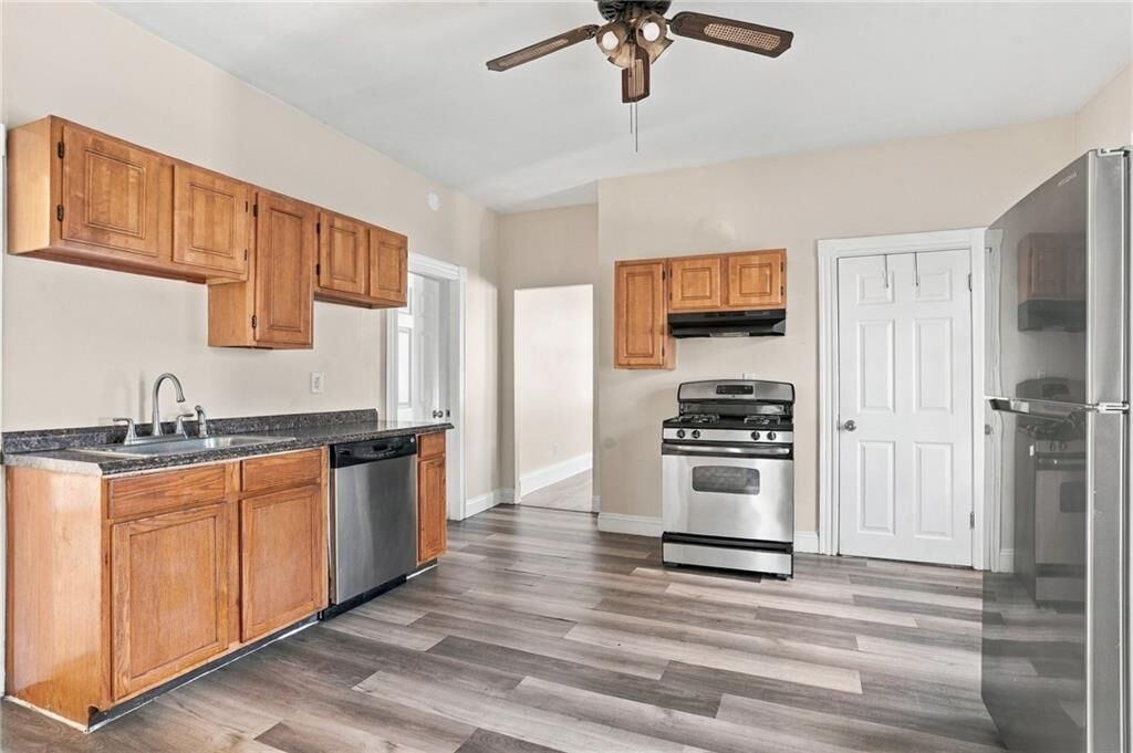 Property Photo:  10 Kossuth Street 2  RI 02909 