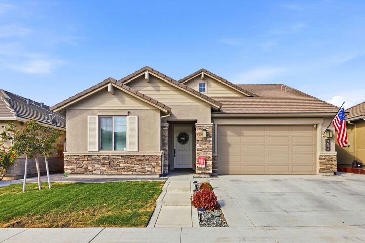 Property Photo:  1612 Goldenstar Court  CA 95023 
