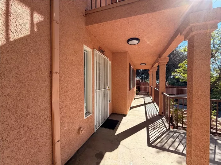 Property Photo:  905 W Sumner  CA 92530 