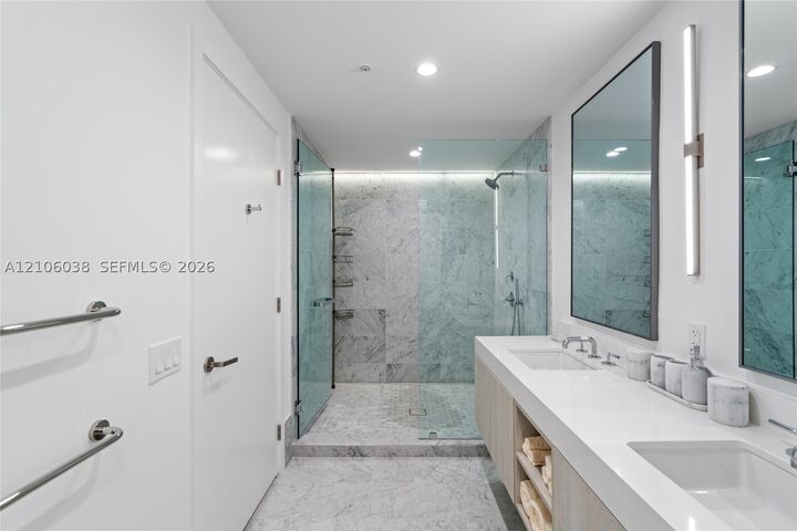 Property Photo: 9221 E Bay Harbor Dr 408 FL 33154