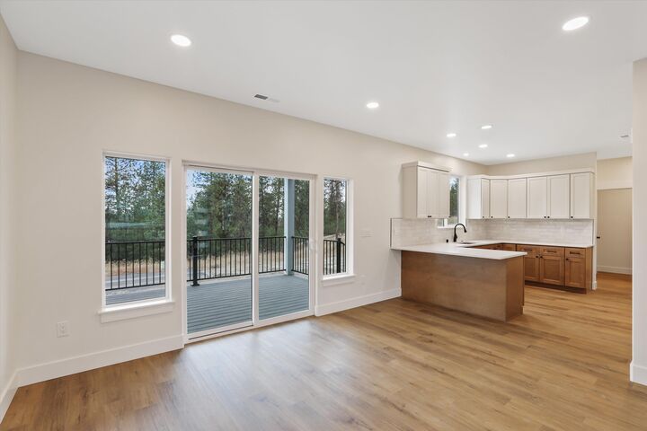 Property Photo:  2676 S Homestead Ln  WA 99037 