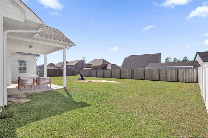 Property Photo:  4828 McKinnon Farm Road  NC 28304 