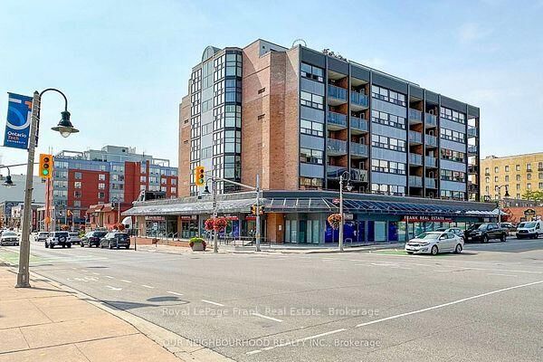 Property Photo:  80 Athol Street E 205  ON L1H 8B7 