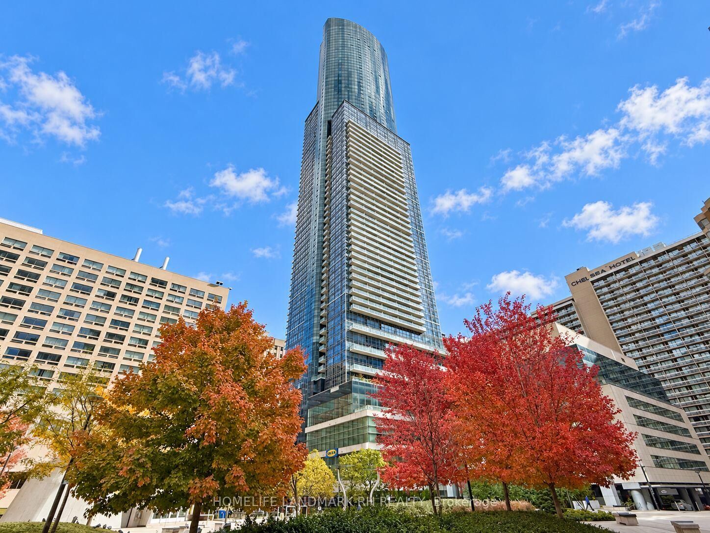 Property Photo:  386 Yonge Street 2316  ON M5B 0A5 
